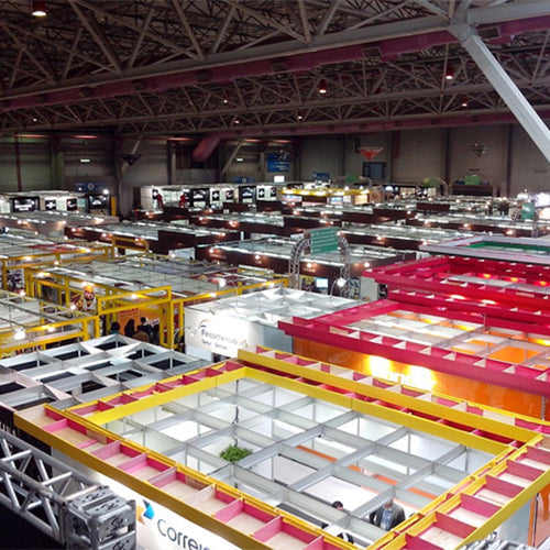 Ways to Attracts Visitors to Your Exhibition Stand